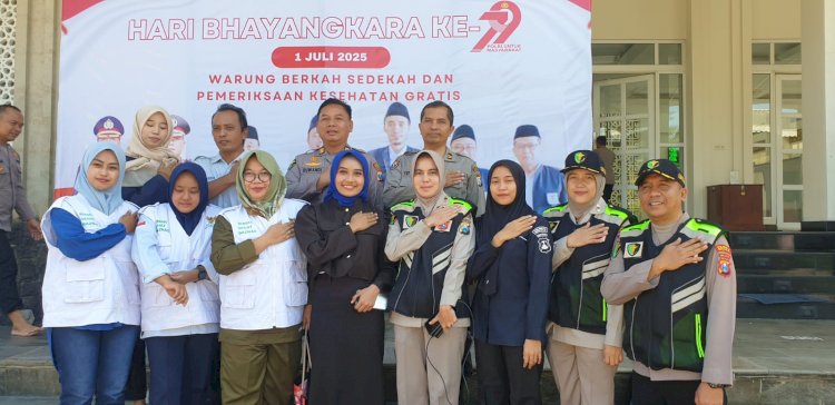 Polresta Sidoarjo Gelar Baksos dan Pemeriksaan Kesehatan Gratis di Hari Bhayangkara Ke-79